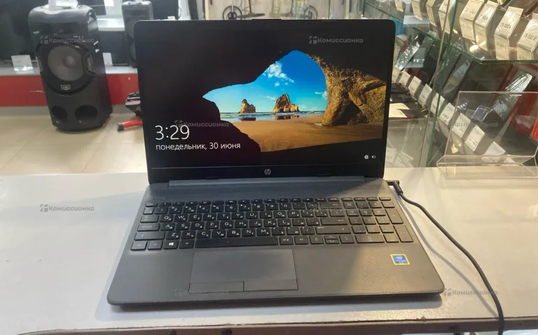Ноутбук  hp laptop 15 dw1049