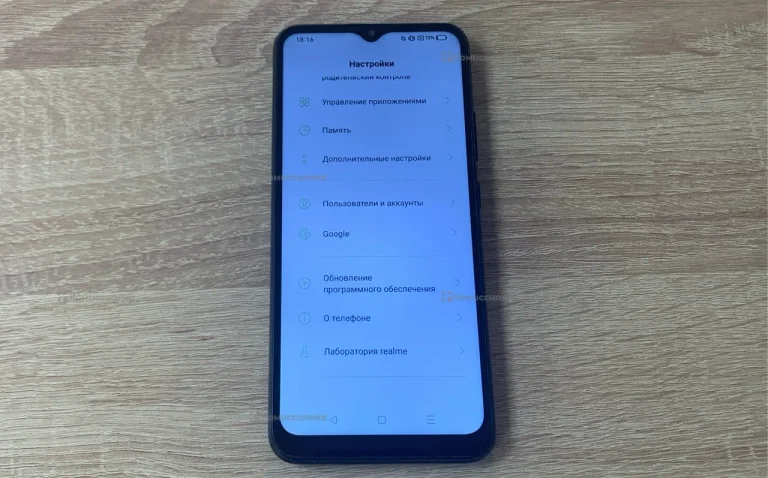 Realme C21 4/64 ГБ