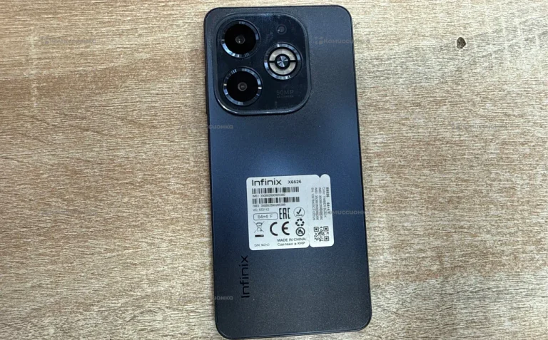 Infinix Smart 8 Plus 4/64 ГБ
