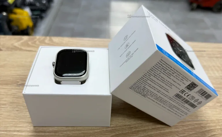 Часы  HONOR WATCH