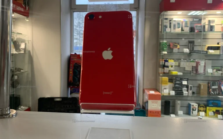 Apple iPhone SE (2020) 64 ГБ