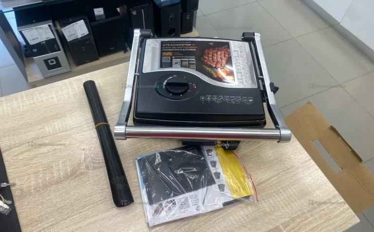 Гриль RedMond SteakMaster RGM-M800