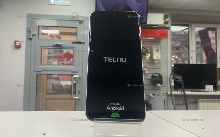Tecno Spark 30C 4/128 ГБ
