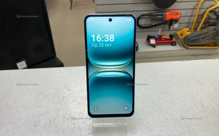 Tecno Spark Go 2 3/64 ГБ