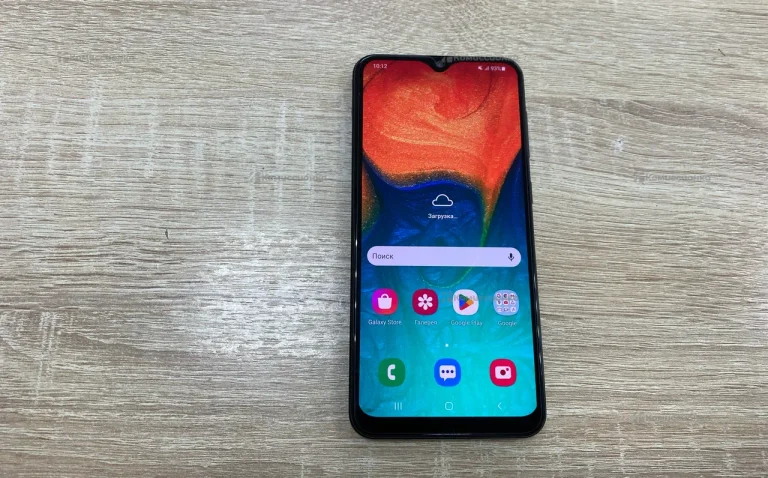 Телефон Samsung Galaxy A30 32Gb