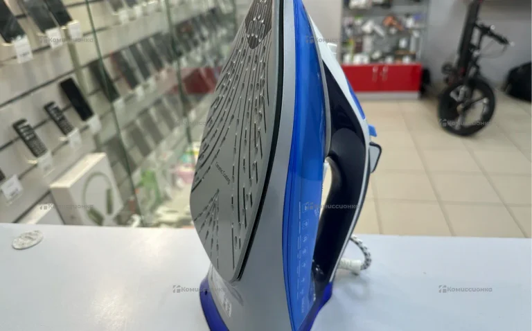 Утюг Dexp CE2600S