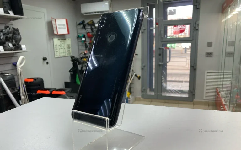 Huawei P smart 4/64 ГБ