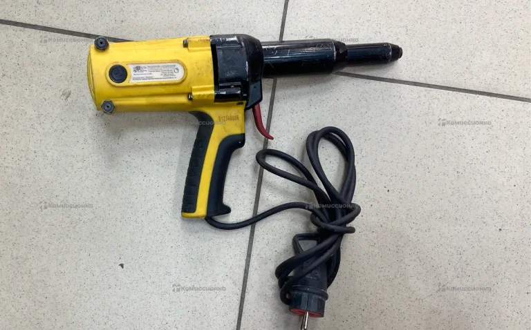 Заклепочник электрический SKytools SK1006