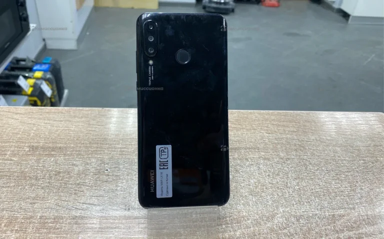 Huawei P30 lite 4/128 ГБ
