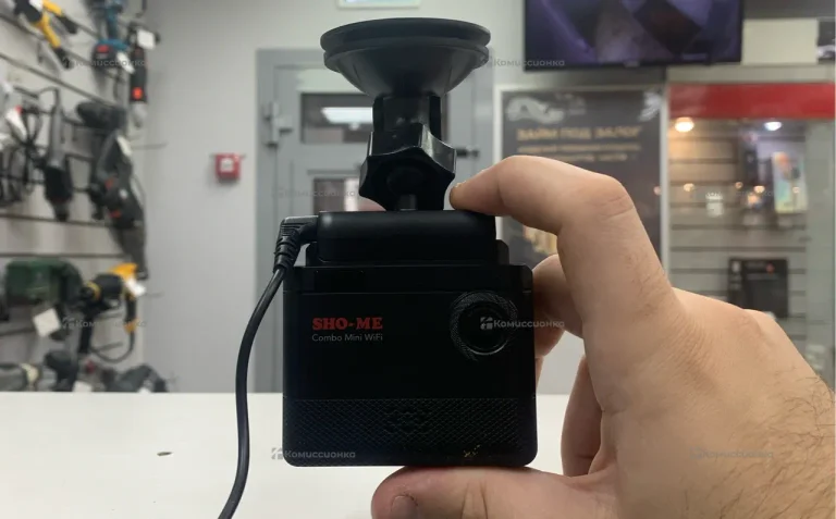 Видеорегистратор  Sho-me combo mini WiFi