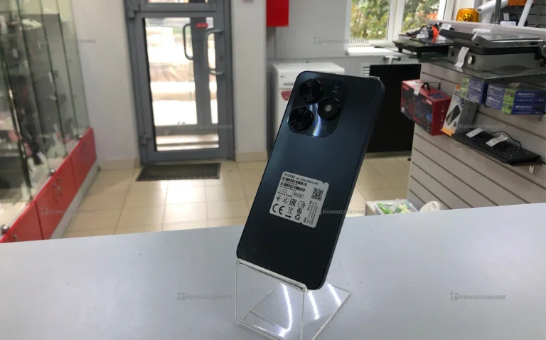 Tecno Spark Go 2024 3/64 Гб