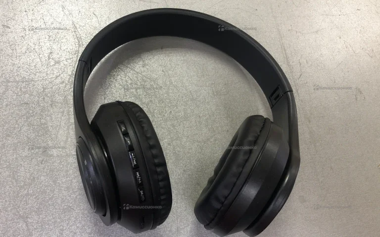 Наушники  Bluetooth черные