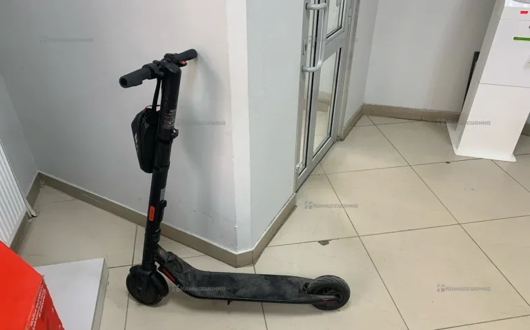 Электросамокат Ninebot