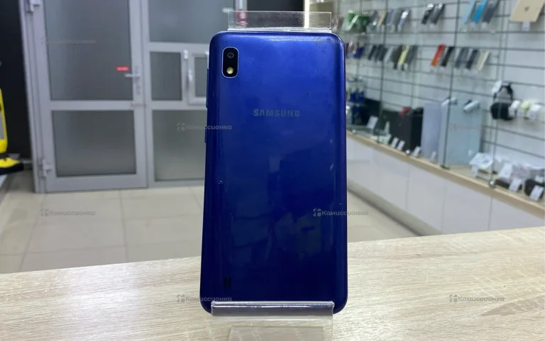 Samsung A10 2/32 гб