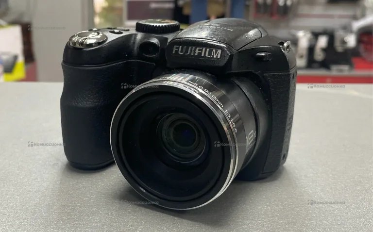 Фотоаппарат  Fujifilm FinePix s2950