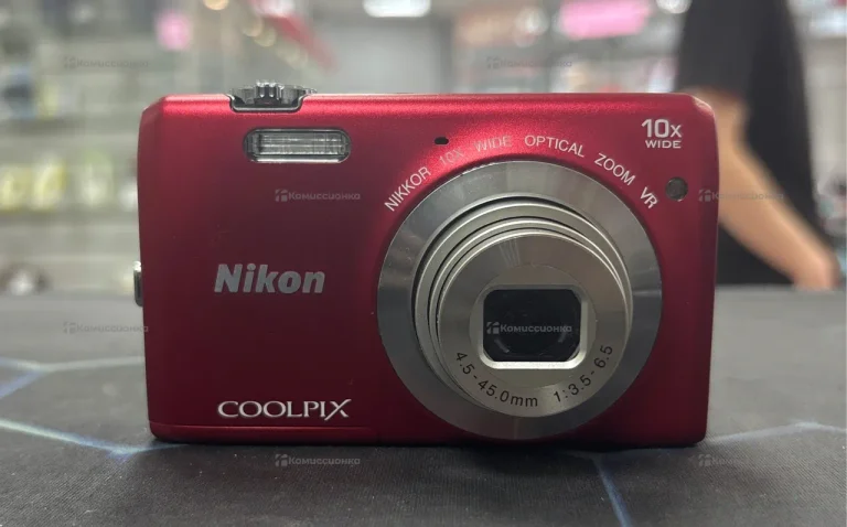 Фотоаппарат Nikon Colpix S6700
