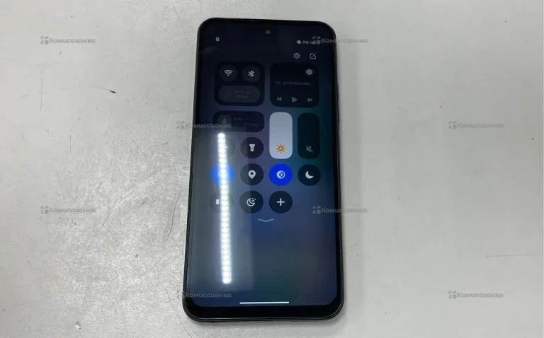 Tecno Spark 40C 4/128 ГБ