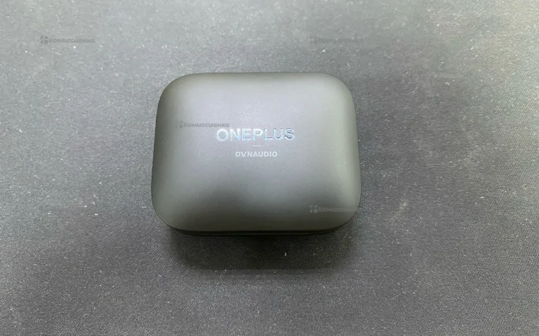 Наушники  Oneplus