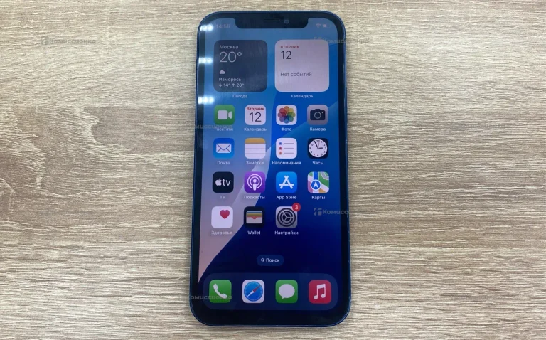 Apple iPhone 12 64 ГБ.
