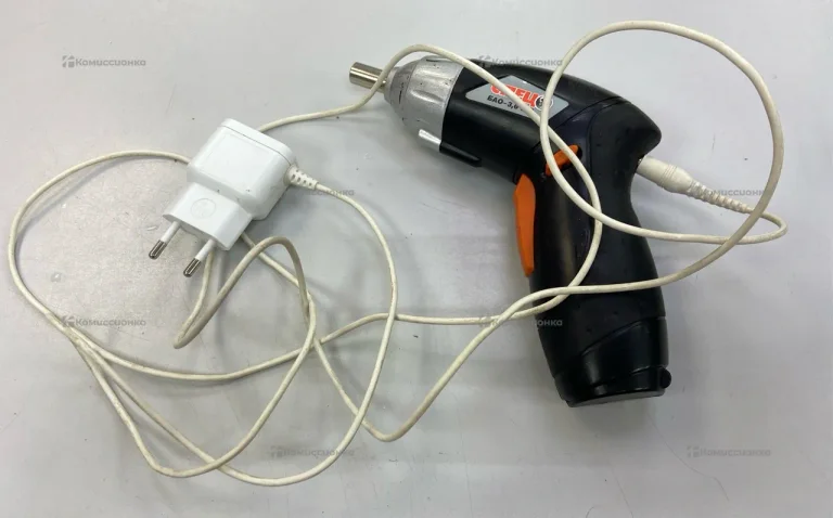 Аккумуляторная отвертка  БАО-3,6 ЛИ