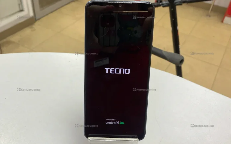 Tecno Spark 10C 4/64 ГБ