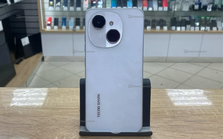 Tecno Spark Go 1 3/64 ГБ