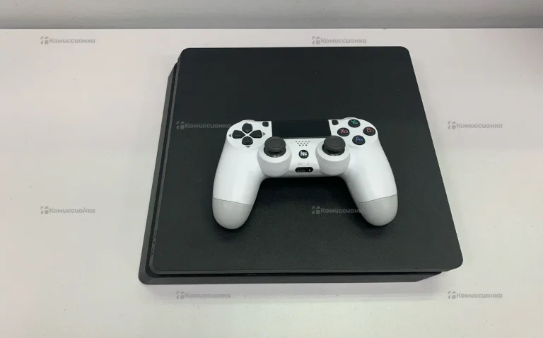 Приставка PS4. slim 1 tb