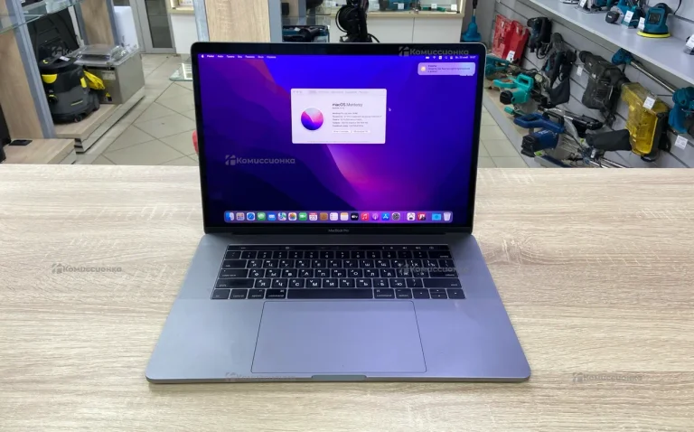 Ноутбук Apple MacBook Pro 15 2016