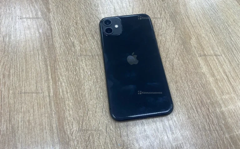 Apple iPhone 11 64 ГБ