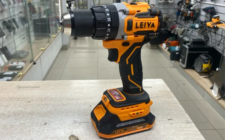 Дрель шуруповерт Leiya LY-C3221