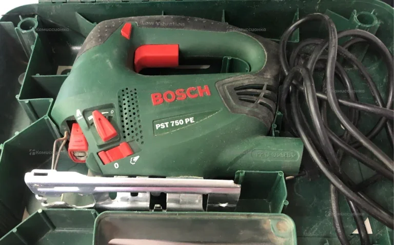 Лобзик Bosch pst 750 pe
