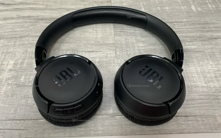Наушники  JBL TUNE 520BT