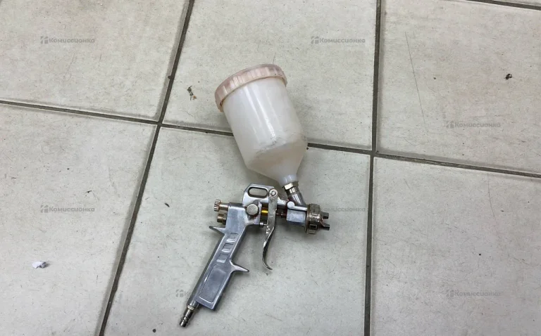 Краскораспылитель пневматический