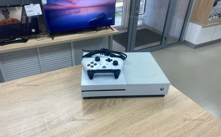 Приставка Xbox One S 1 ТБ