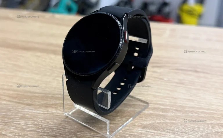 Часы Galaxy Watch 4
