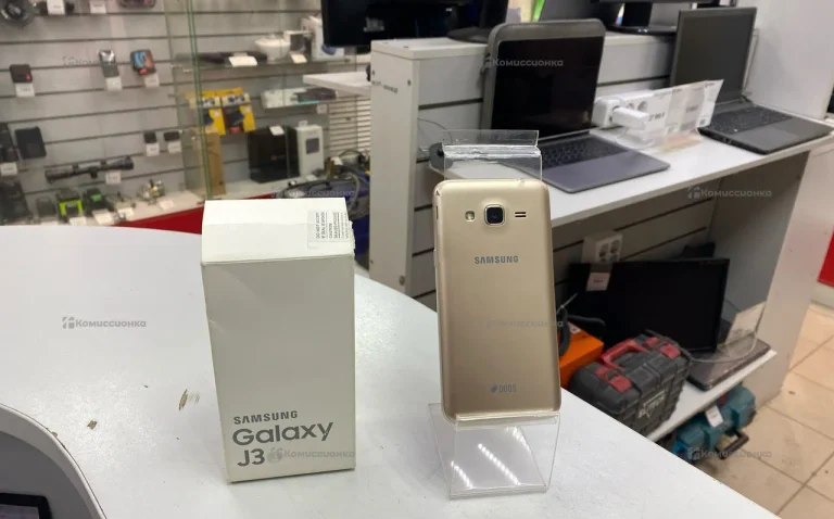 Samsung Galaxy J3 2/16 ГБ