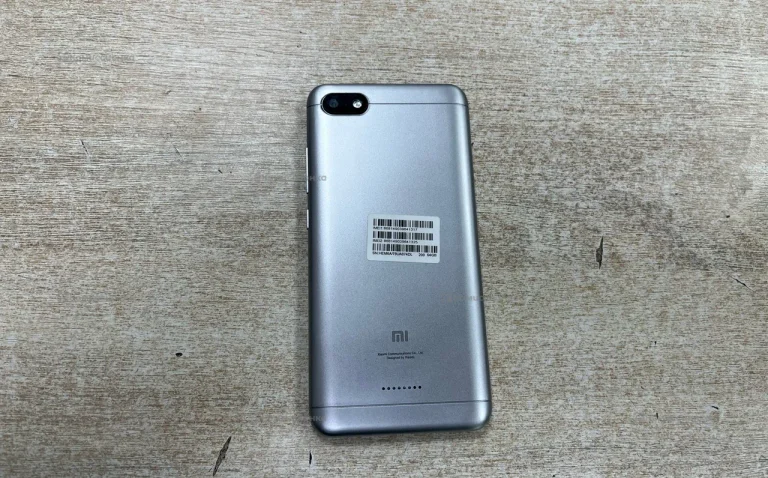Xiaomi Redmi 6 4/64 ГБ