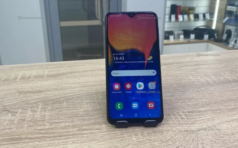 Samsung Galaxy A10 2/32 ГБ