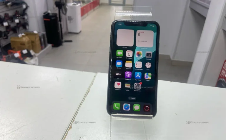 Apple IPhone 11 128ГБ