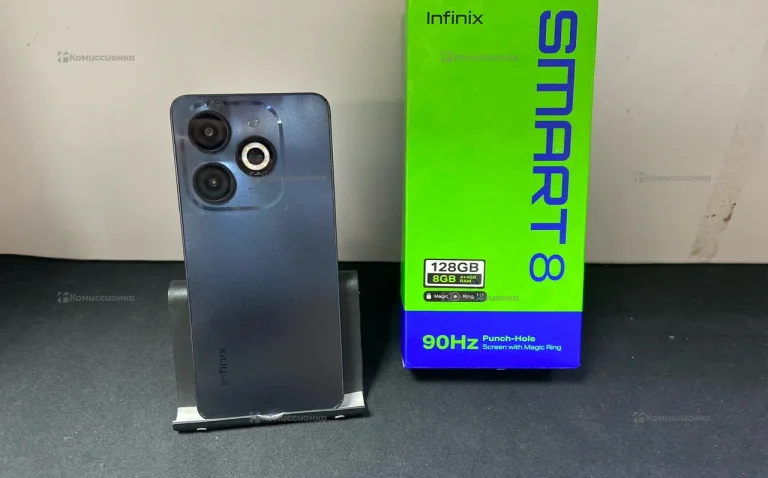 Infinix Smart 8 4/128 ГБ