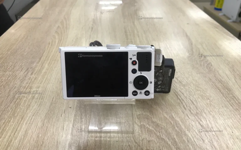 Фотоаппарат  Nikon P330