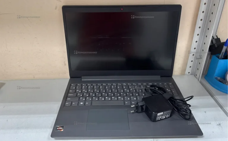 Ноутбук  Lenovo 81V5