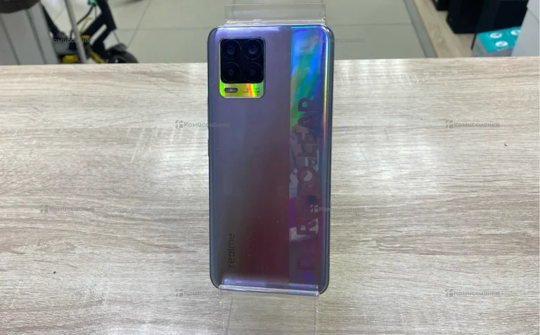 Realme 8 8/128 ГБ