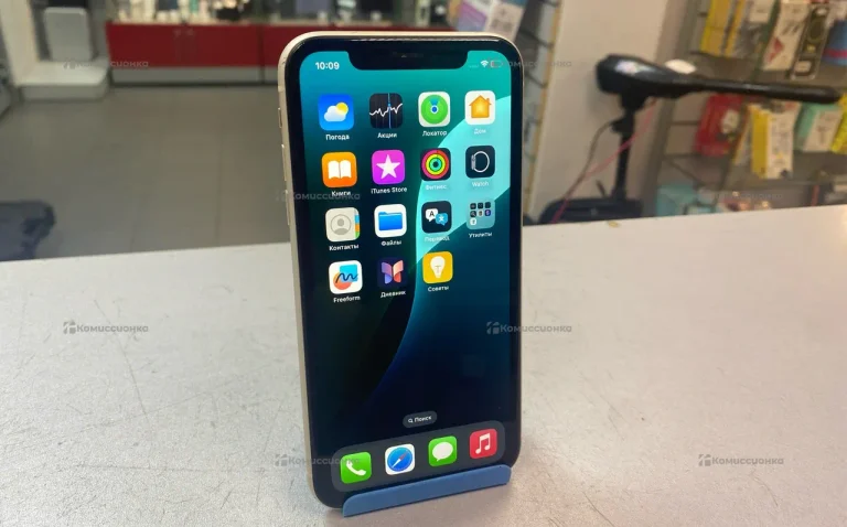 Apple IPhone 11 64Gb