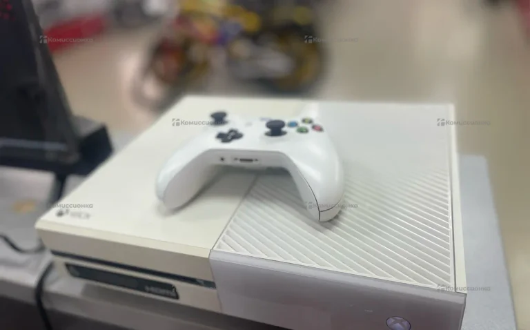 Приставка Xbox One 500Gb