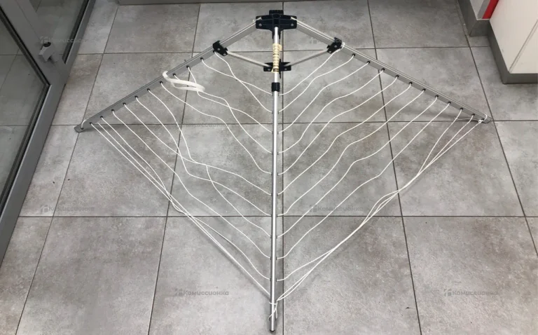 Сушилка для одежды настенная