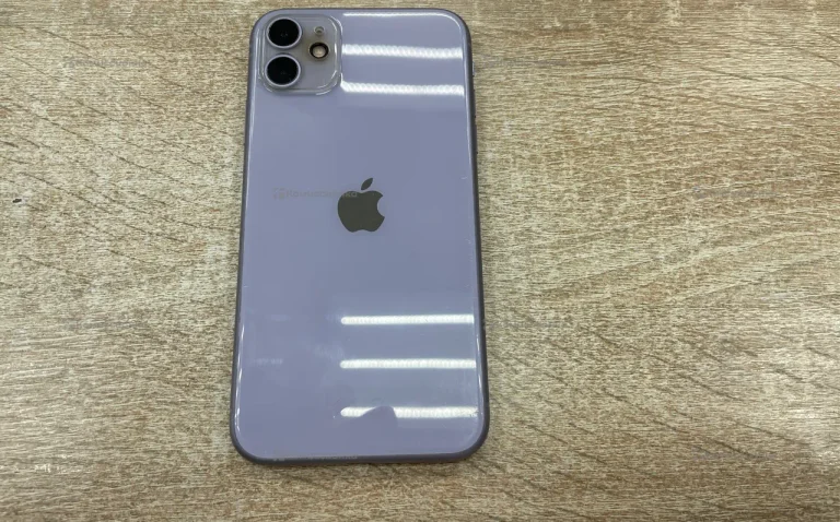 Apple IPhone 11 64Gb