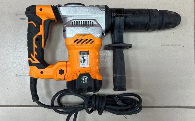 Перфоратор Вихрь Ом 1600м