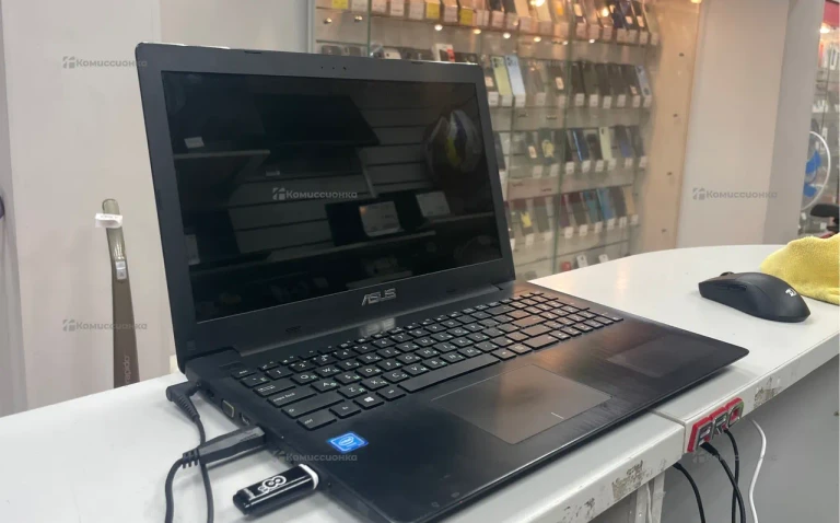 Ноутбук  Asus XS553SA