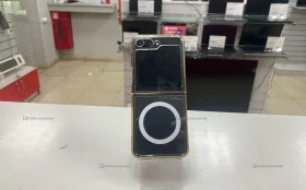 Samsung Galaxy Z Flip5 8/512 ГБ